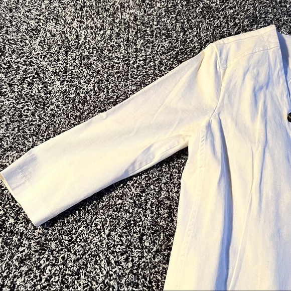 Torrid Off White Twill Peplum Military Jacket size 00 (M/L 10) - Picture 6 of 16